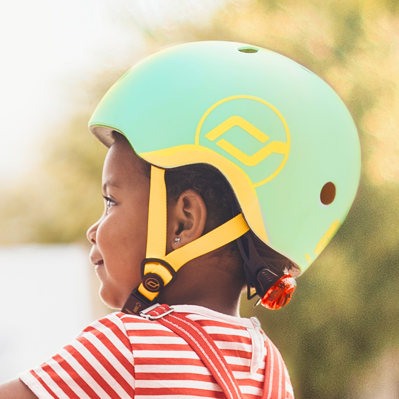 초경량 유아 헬멧S (키위) 어린이 자전거 킥보드 헬멧 LED